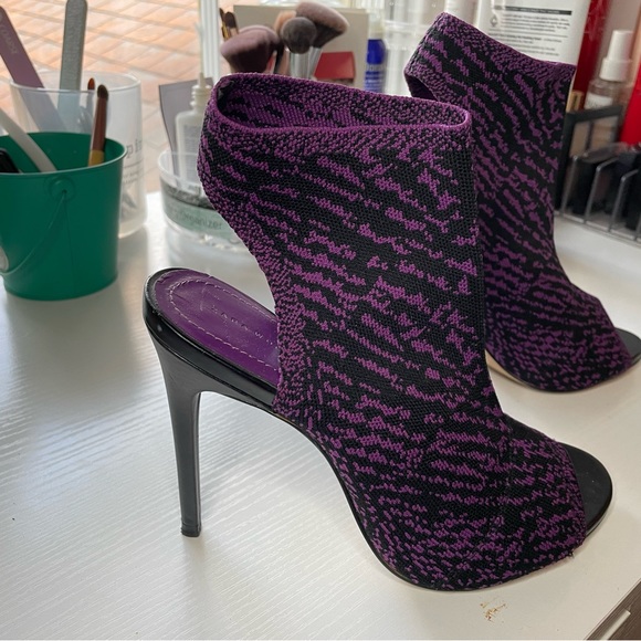 Zara 👠 - Picture 3 of 4